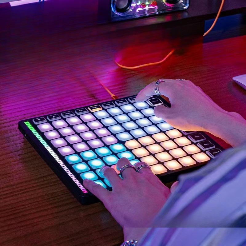 Midi Controller Pad - 64-klawiszowy kontroler perkusyjny MIDI, mikser sceniczny,