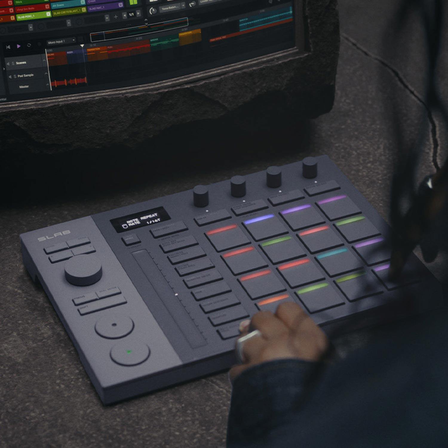 Pioneer AlphaTheta SLAB Serato – Midi Controller Pad recenzja i cena