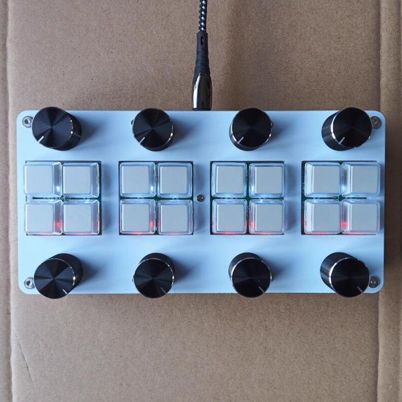 8 przełączników i 8 pokręteł t – Midi Controller Pad recenzja i cena